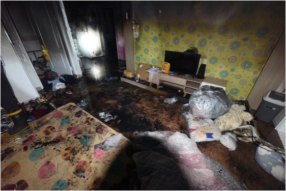 ▲ 화재로 3남매가 숨진 아파트. ⓒ 광주북부소방서