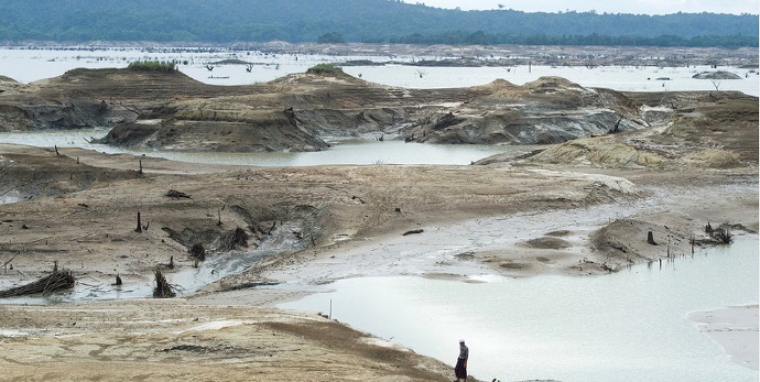 ▲ 미얀마댐이 파손 돼 물이 마을을 덮쳤다. ⓒ 티스토리