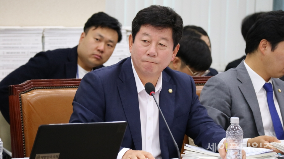 ▲ 16일 더불어민주당 박재호 의원이 국정감사에서 질의하고 있다. ⓒ 박재호 의원