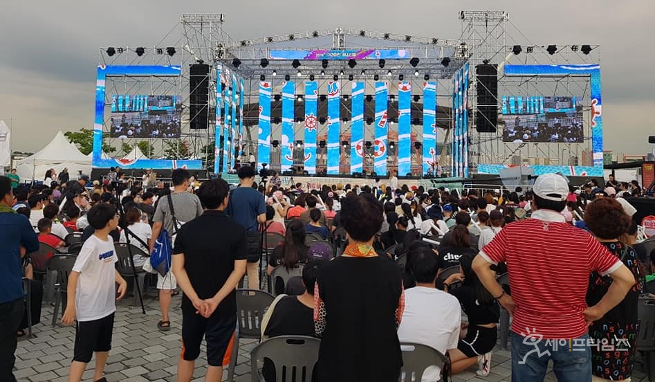 ▲ 2019년 김포 아라뱃길 문화광장에서 진행된 아라마린페스티벌 개회식. ⓒ 이명상 기자