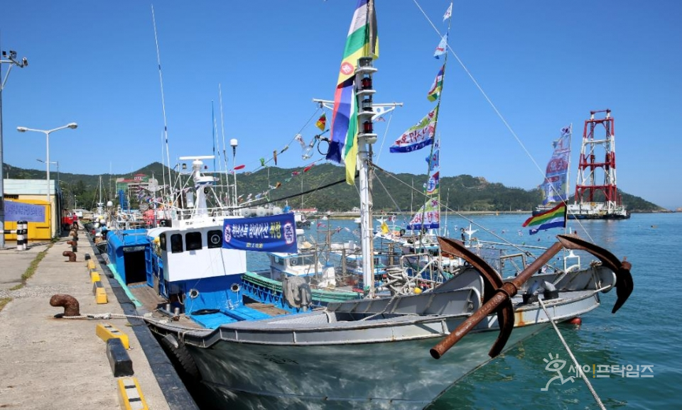 ▲ 전남 신안군이 운영하고 있는 청년 어선 임대 사업이 인기를 끌고 있다. ⓒ 신안군