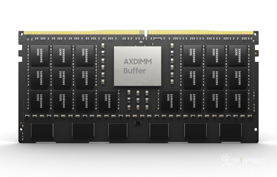 ▲ 인공지능 탑재 메모리 AXDIMM(Acceleration DIMM) ⓒ 삼성전자