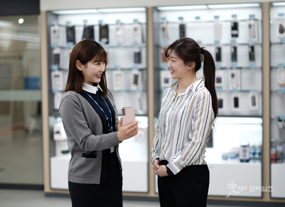 ▲ 삼성전자서비스는 2022년 한국에서 가장 존경받는 기업 서비스센터 부문 11년 연속 1위에 선정됐다. ⓒ  삼성전자서비스
