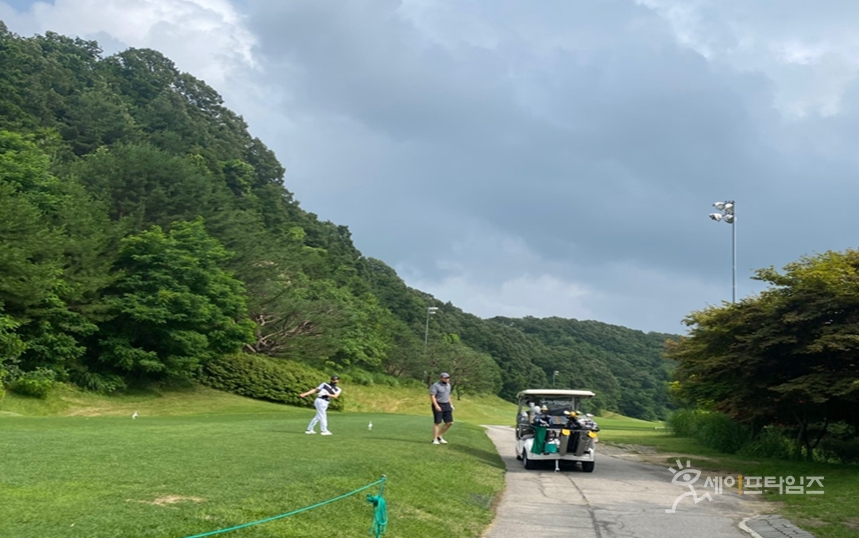 주말 골프장 4일 전에 취소하면 위약금 없다 - 세이프타임즈