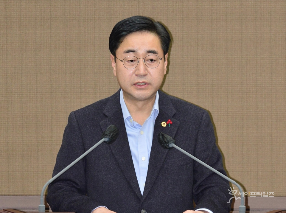 ▲ 최민규 서울시의원이 시의 물품관리법 시행령 위반을 지적했다. ⓒ 서울시의회