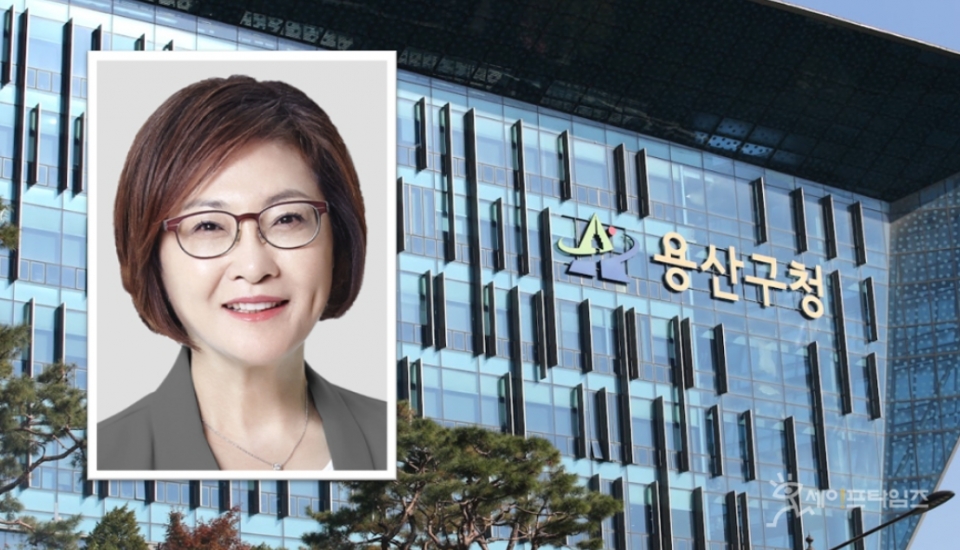 ▲ 박희영 용산구청장이 이태원에 인파가 몰리고 있다는 신고에도 불구하고 윤석열 대통령을 비판하는 전단지를 수거하라는 지시를 내린 것으로 확인됐다. ⓒ 세이프타임즈