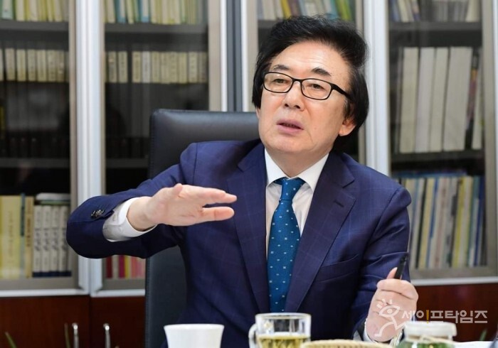 ▲ 김기덕 서울시의회 의원이 자치구별 생활체육 종목 차이를 지적했다. ⓒ 서울시의회