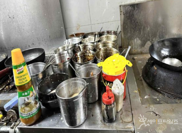 ▲ 식품의약품안전처가 공개한 식품위생법 위반한 마라탕·양꼬치 배달음식점. ⓒ 식약처