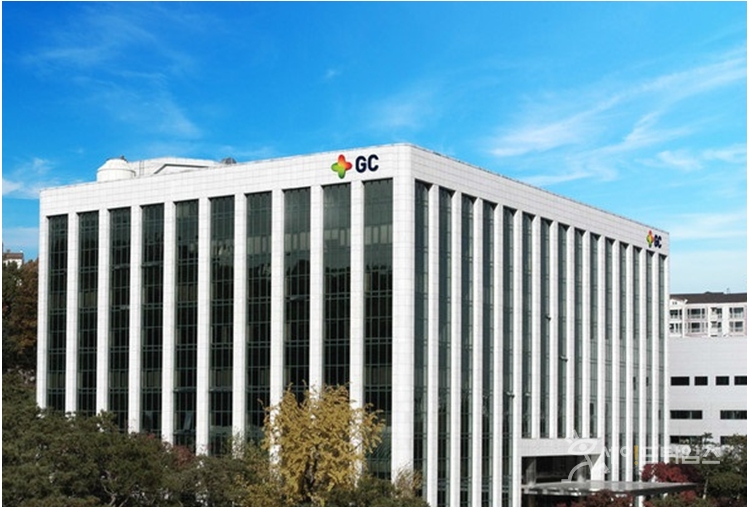 ▲ GC녹십자의 독감백신 제조기술을 이전 받은 대만 메디젠 백신 바이오로직스(MVC)의 4가 독감백신이 대만 위생복리부 식품약물관리서로부터 품목허가를 획득했다. ⓒ GC녹십자