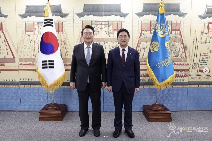 ▲ 대통령과 여당대표는 정치권력을 상징하는 쌍두마차다. ⓒ 김기현 인스타그램