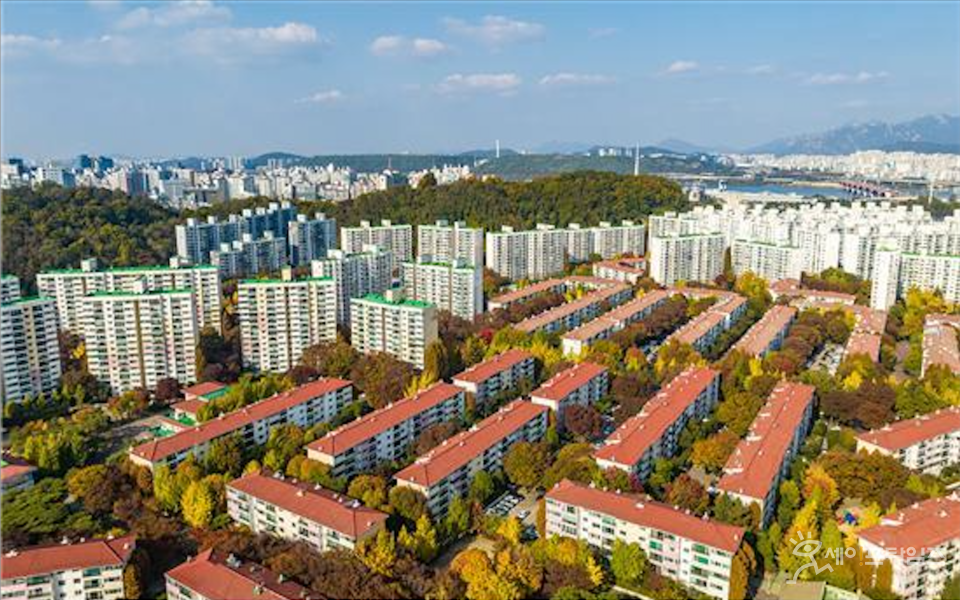 ▲ 서울 강남구 압구정동에 최고 70층 재건축 아파트가 들어선다. ⓒ 세이프타임즈 DB