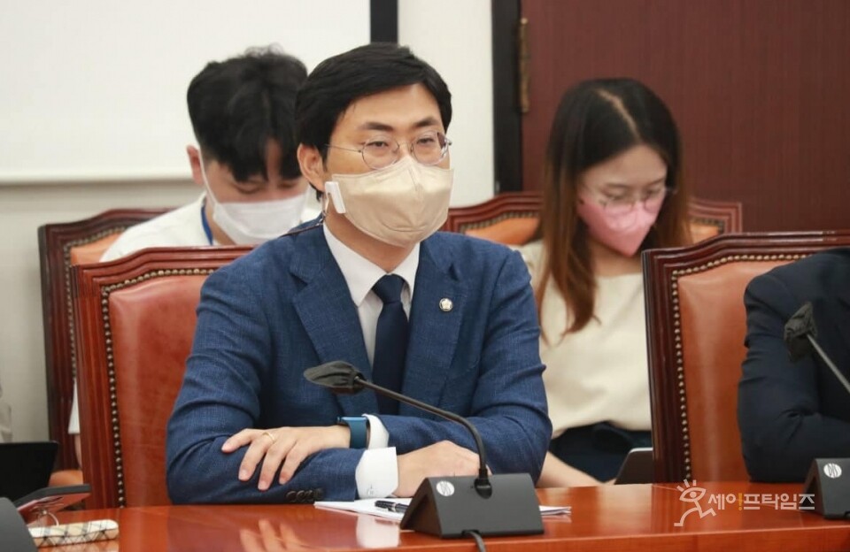 ▲ 이정문 더불어민주당 의원이 후쿠시마 원전 설비 고장 건수 정부 발표에 부실 검증 의혹을 제기했다. ⓒ 의원실