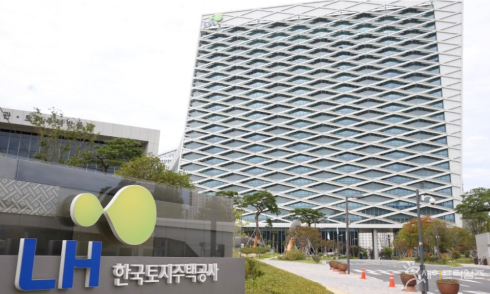 ▲ 한국토지주택공사가 발주한 아파트에서 철근 누락이 확인된 가운데 해당 아파트들을 설계한 사무소가 전관 업체라는 지적이 나왔다. ⓒ LH