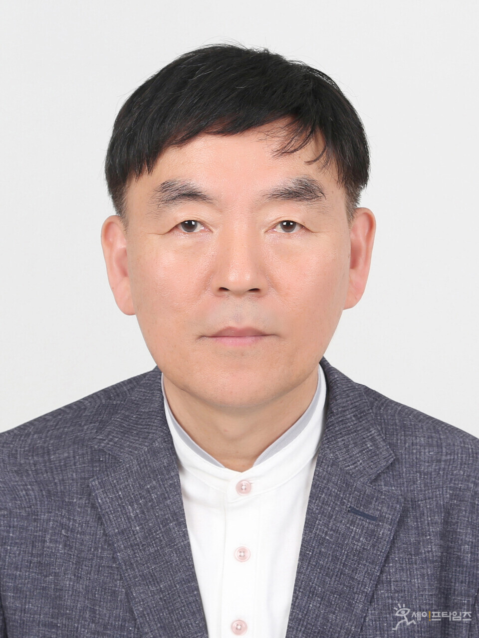 ▲ 김춘만 논설위원                            