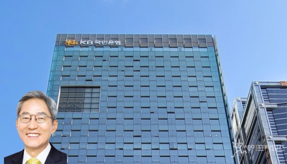 ▲ 윤종규 KB금융그룹 회장이 4연임을 포기하고 용퇴를 결정했다. ⓒ 세이프타임즈