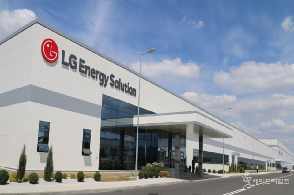 ▲ LG에너지솔루션이 재생에너지 젼럭 중개사업을 위한 첫 발을 내딛었다. ⓒ LG에너지솔루션 