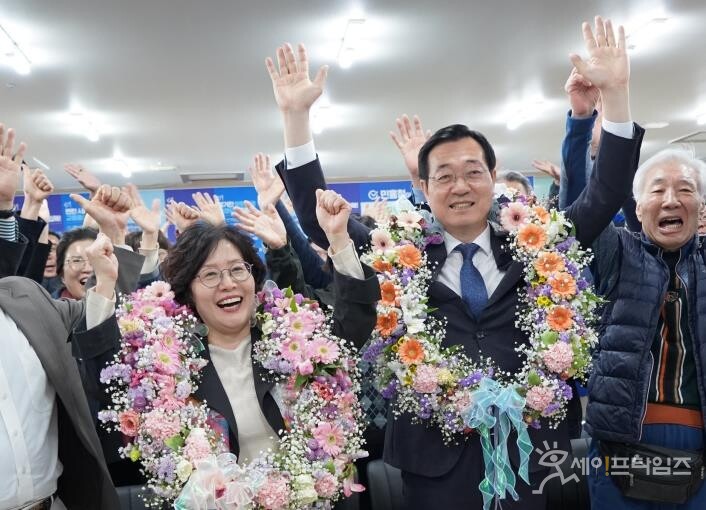 ▲ 제22대 국회의원 선거에서 승리한 민홍철 당선인. ⓒ 민홍철 당선인