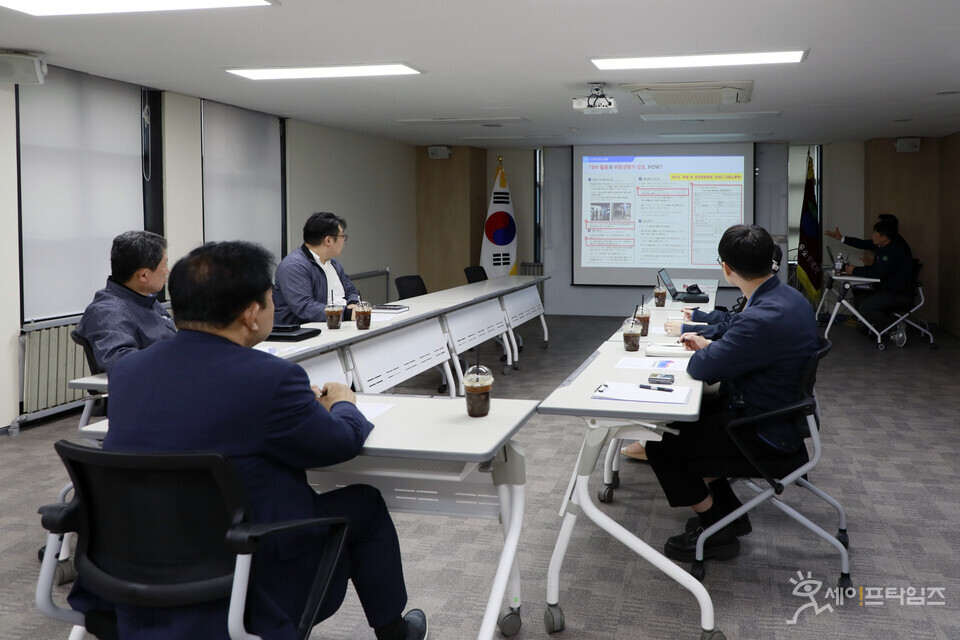 ▲ 대한건설기계안전관리원이 스마트 안전 T.B.M을 도입했다. ⓒ 안전관리원