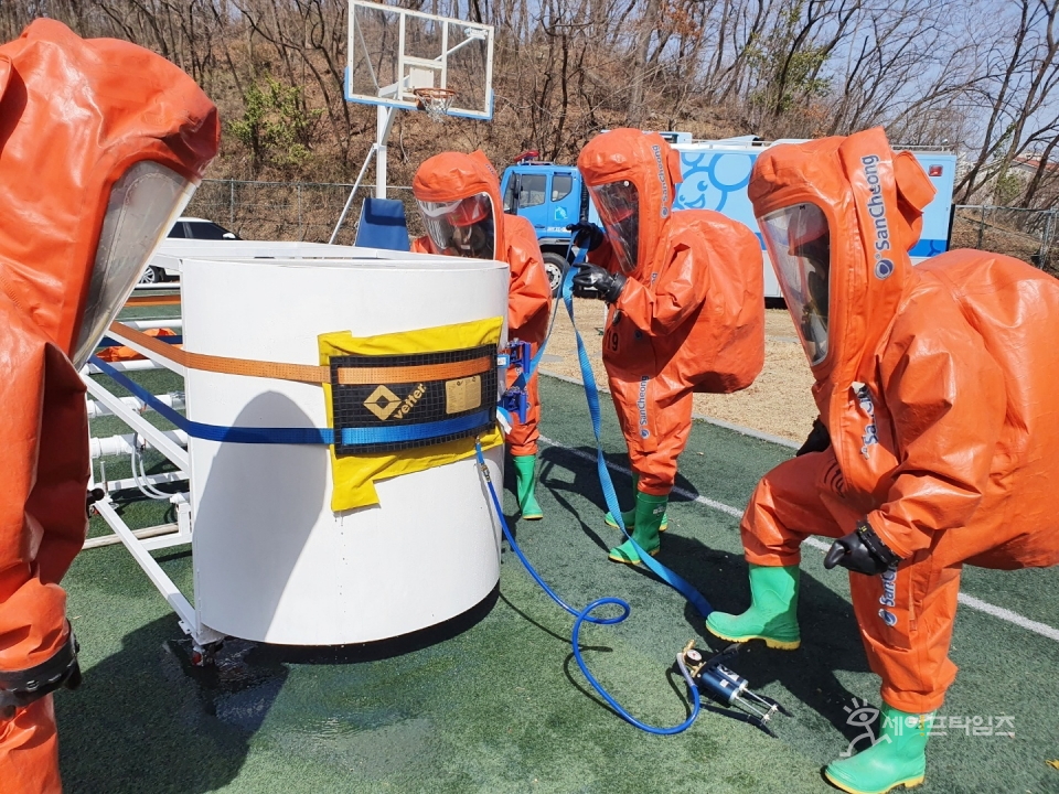 ▲ 소방청이 화학사고 대응 유관기관인 군, 경찰의 현장 전문가 양성을 위해 화학사고 대응능력 교육 및 평가를 진행한다. ⓒ 세이프타임즈