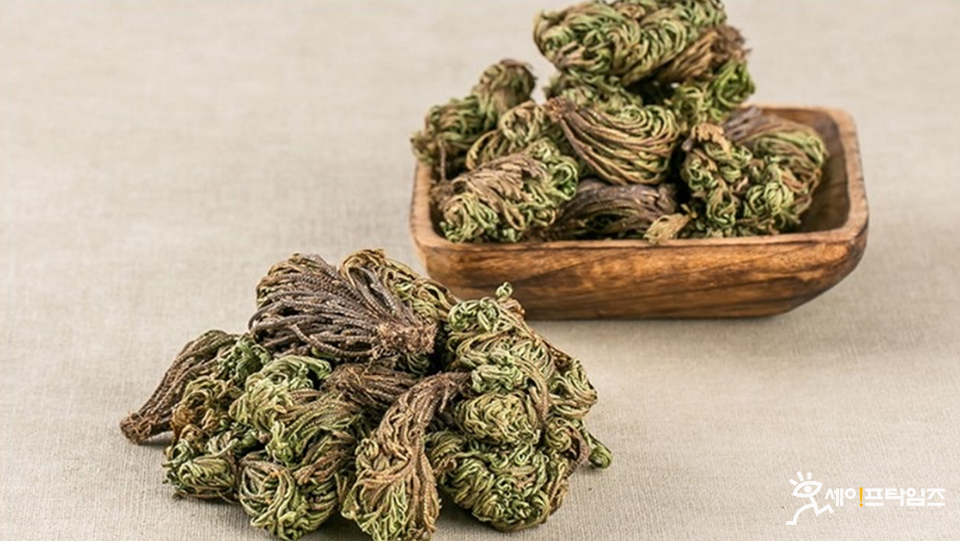 ▲ 식용불가 농·임산물인 부처손(권백)을 인터넷 쇼핑몰에서 판매하고 있다. ⓒ 식약처