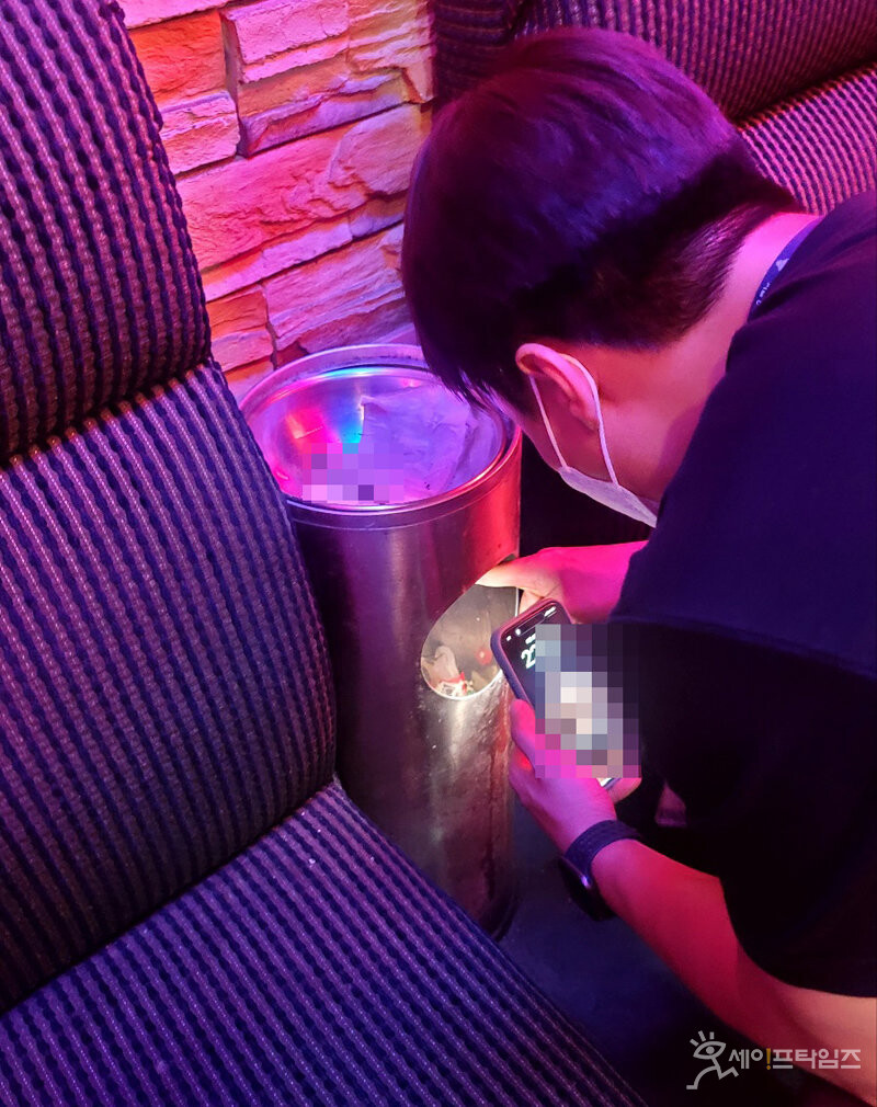 ▲ 합동단속반이 시내 유흥시설을 대상으로 마약류 일제 단속을 시행하고 있다. ⓒ 서울시