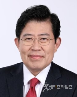 ▲코스콤 신임 사장으로 선임된 윤창현 전 의원. ⓒ 코스콤