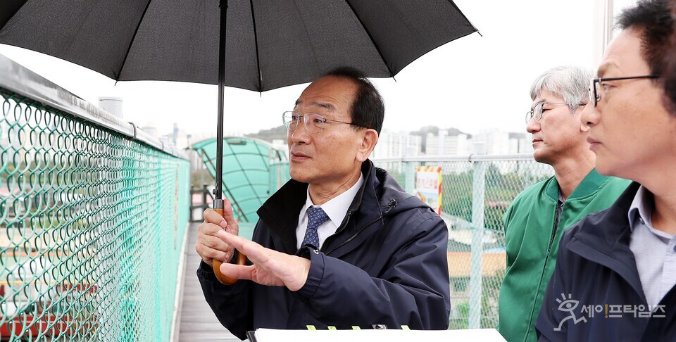 ▲ 이성해 국가철도공단 이사장이 충청권 광역철도 현장점검을 진행하고 있다. ⓒ 국가철도공단