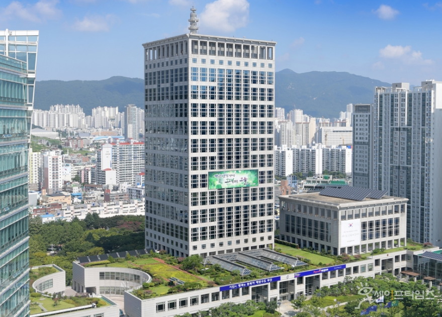 ▲ 부산시가 다음달 부산불꽃축제를 안전하게 진행하기 위해 안전관리체게를 가동한다. ⓒ 세이프타임즈 DB