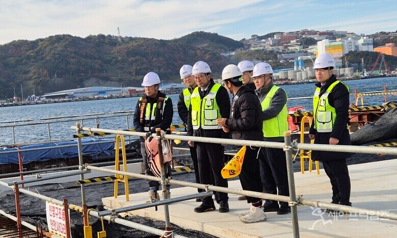 ▲ 부산항만공사가 동절기 대비 건설현장 특별안전점검을 진행했다. ⓒ 부산항만공사
