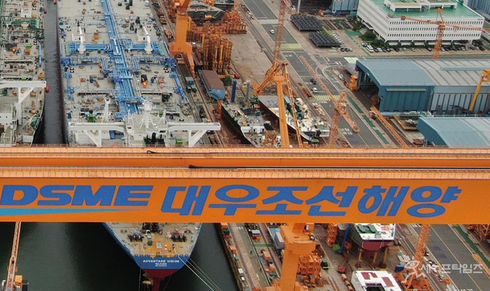 ▲ 대우조선해양이 자사 차기 구축함 설계자료를 HD현대중공업이 불법 촬영해 빼돌렸다며 감사를 청구했다. ⓒ 대우조선해양