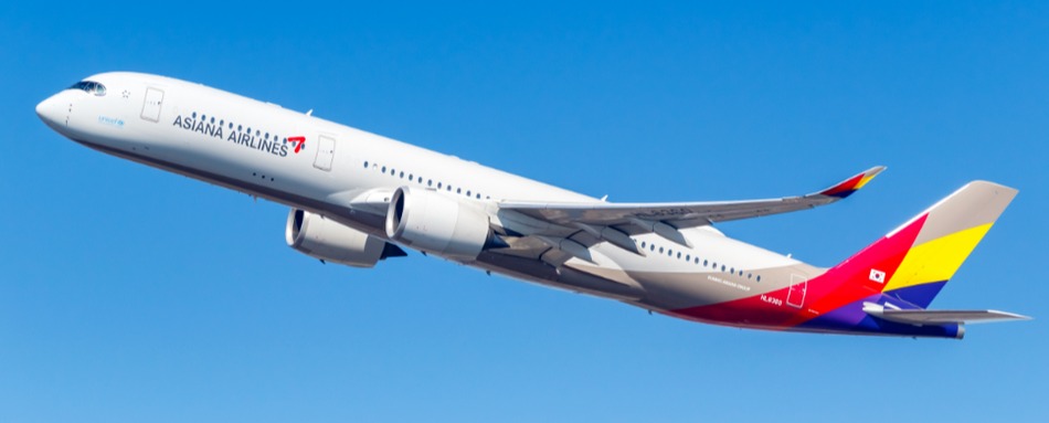 ▲ 공정거래위원회가 아시아나항공의 운임 인상이 기업결합 승인 조건에 어긋났는지 여부를 살필 전망이다. ⓒ 아시아나항공