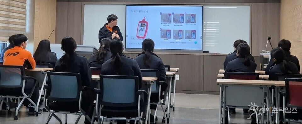  ▲ 대전소방본부가 구급 기간제근로자에게 교육을 하고 있다. ⓒ 대전소방본부