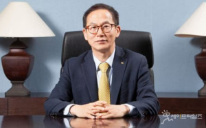 '사고 반복' KB금융 양종희 회장 연임 영향 미칠지 '촉각' - 뉴스 썸네일 이미지